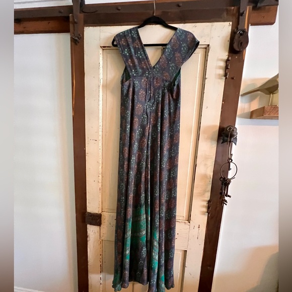 karma highway dresses one size - Picture 4 of 5